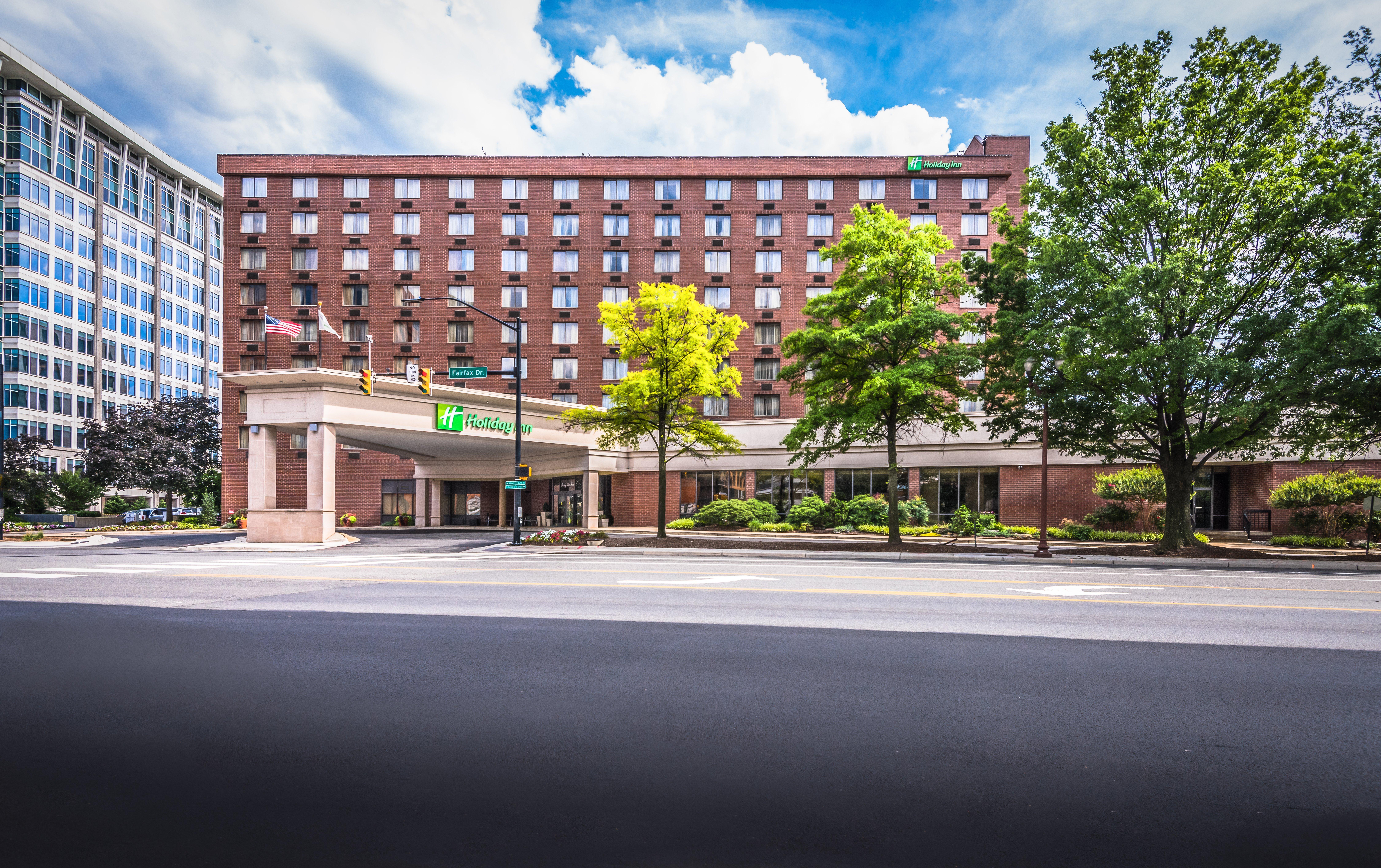 Holiday Inn Arlington At Ballston By Ihg Zewnętrze zdjęcie
