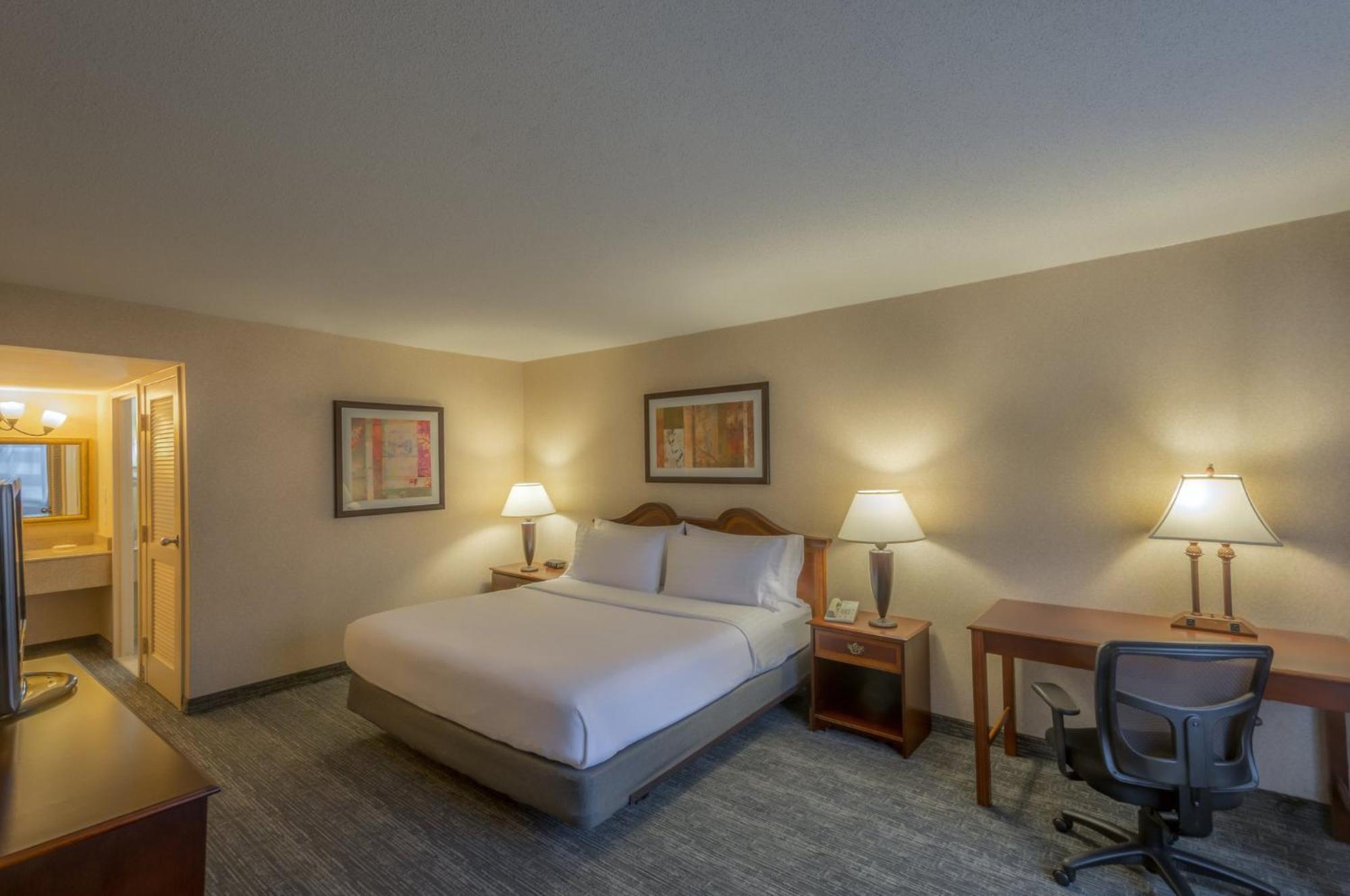 Holiday Inn Arlington At Ballston By Ihg Zewnętrze zdjęcie
