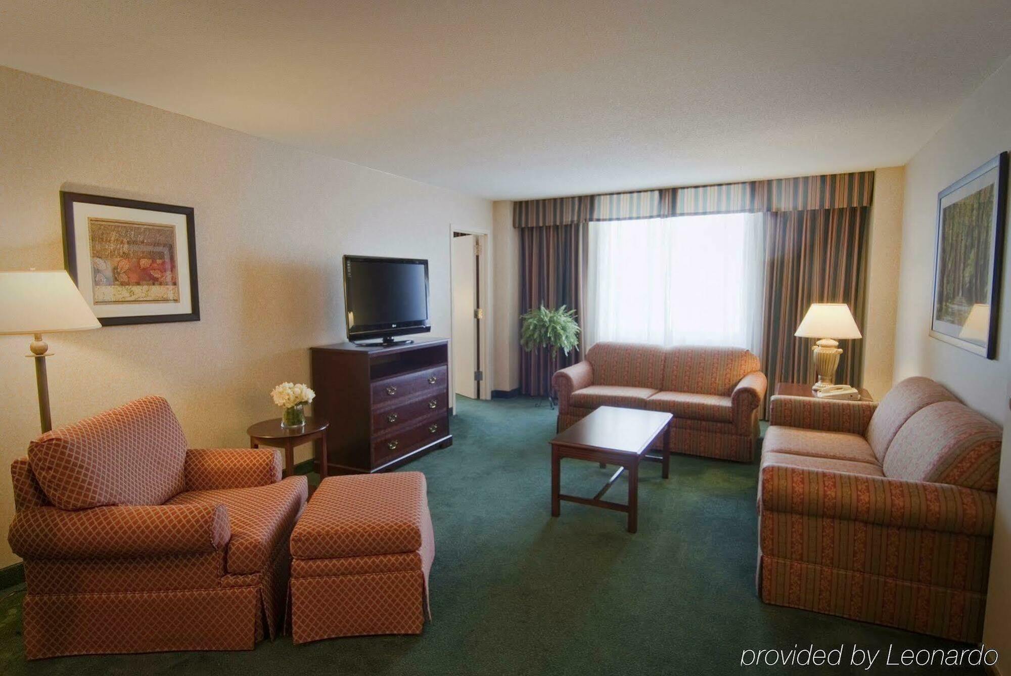 Holiday Inn Arlington At Ballston By Ihg Pokój zdjęcie